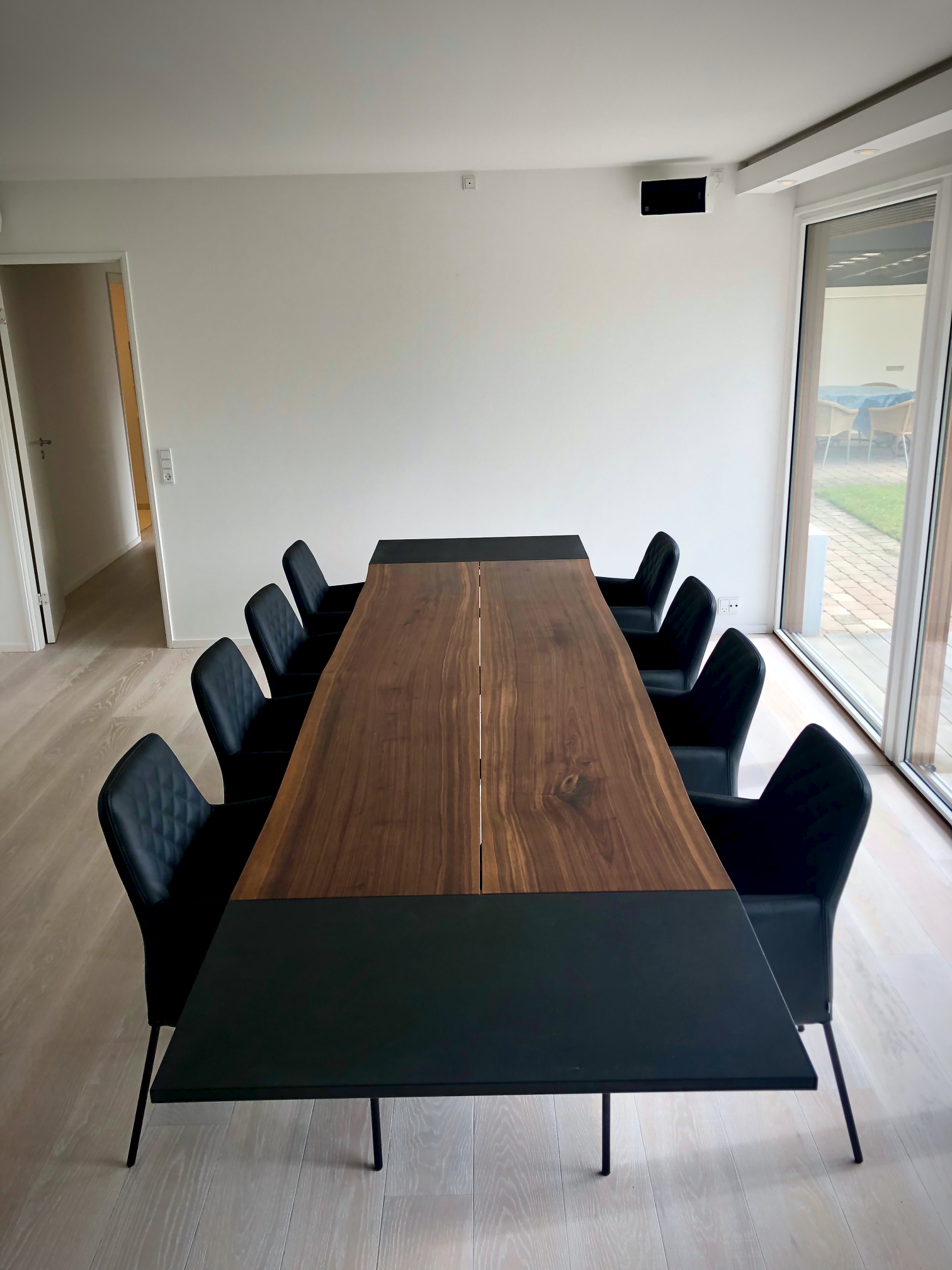 Delivery and assembly