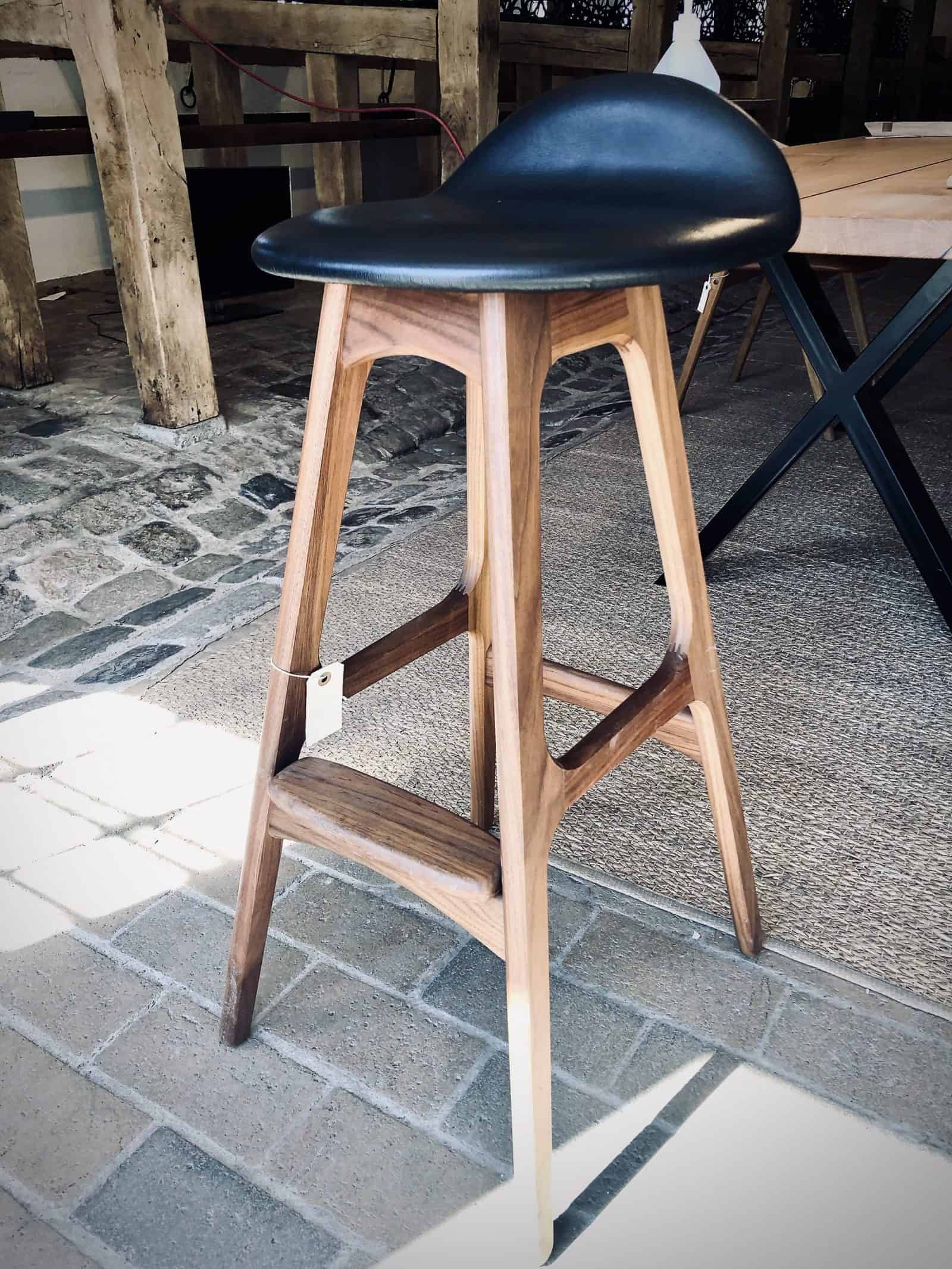 Spisebordsstol med polstret ryg