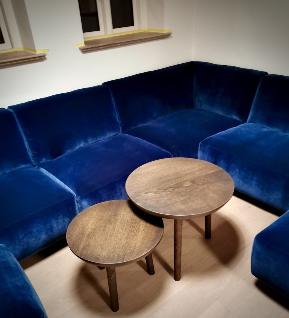 Couchtisch 11