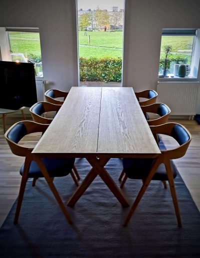 plankbord mm färdiga 54 skalade - kaerbygaard plankbord Kaerbygaard 2020 snickeri - trä bord_ Ek - valnöts almträd